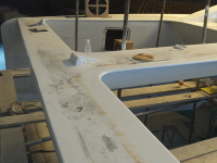 Integrated forebeam with solid catwalk.